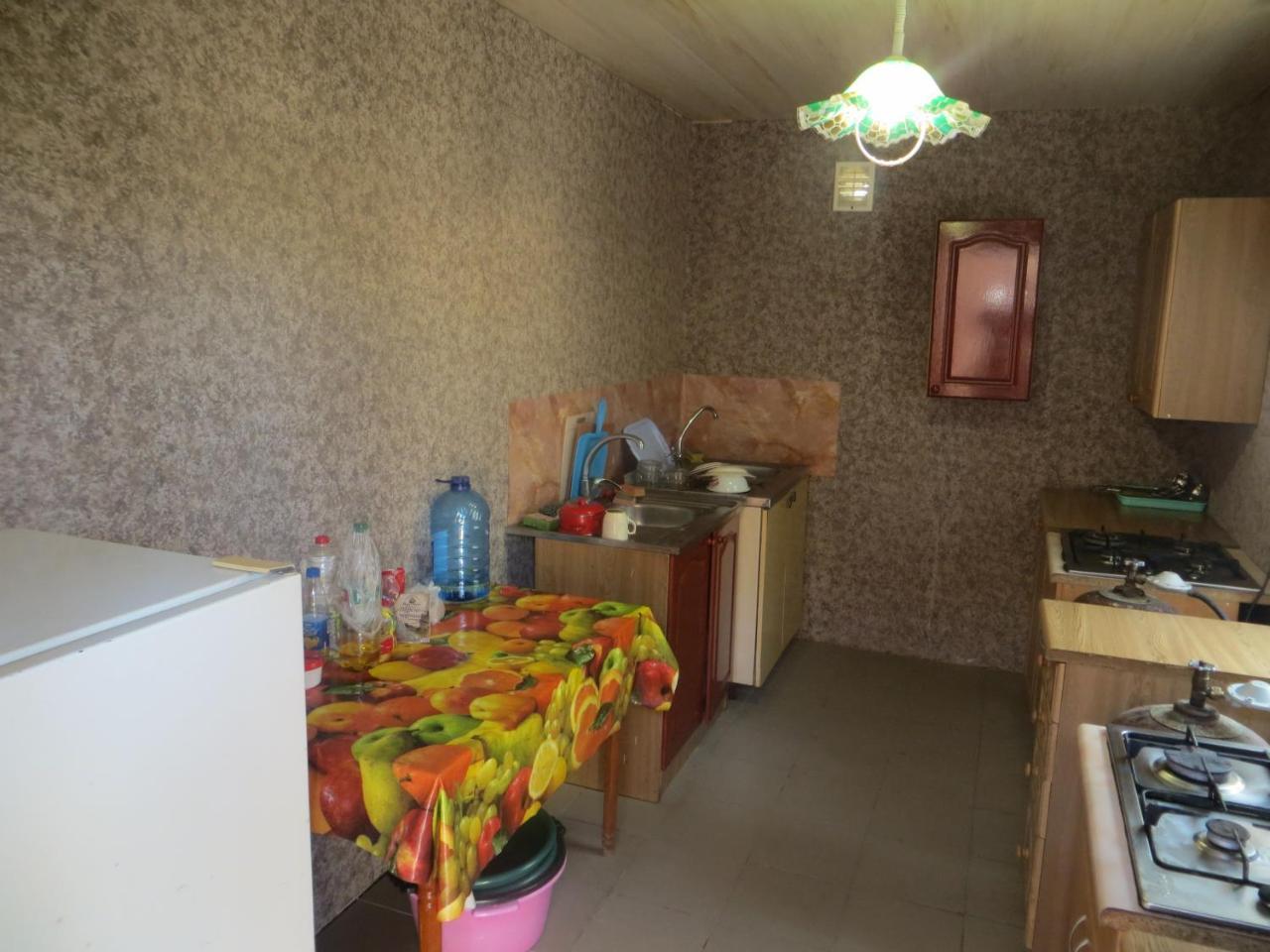Monte Karlo Hotell Zaliznyi Port Exteriör bild